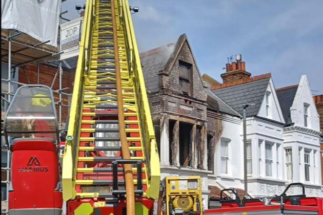 Fire Destroys Chelverton Road House