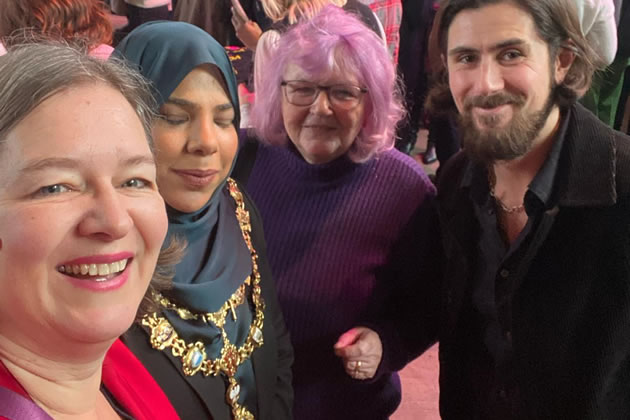 Fleur Anderson at the launch event with Mayor Sana Jafri and Councillor Aydin Dikerdem