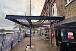 Nearly Half a Tonne of Resin Used to Prop Up London Rowing Club